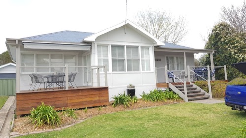 Jays Cut-in' Edge Painting