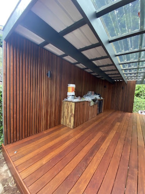 L & R Painters & Decorators