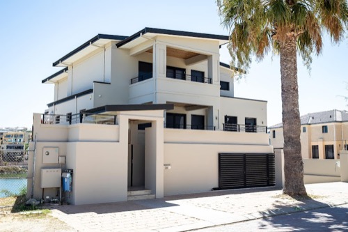 LA Painting & Decorating