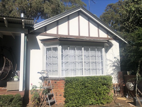 Local Stylist Painter