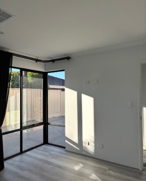 Perth local brush au